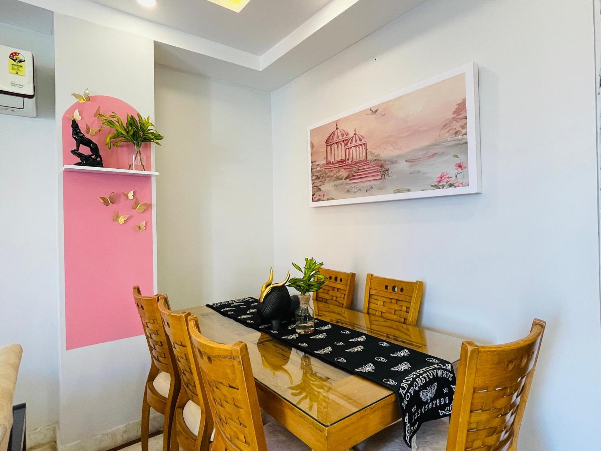 Bedchambers Medicity Serviced Apartments In Gurgaon Exterior foto